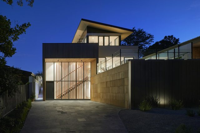 Customized Contemporary Residential Villa